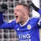 Leicester promoted to Premier League after Leeds lose