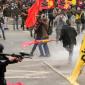 نیروهای پلیس ترکیه در روز جهانی کارگر بیش از ۲۰۰ تظاهرکننده را در استانبول بازداشت کردند