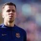 Szczesny renews Barcelona contract until 2027