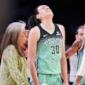 Liberty's Breanna Stewart struggles in Game 2 loss with knee injury