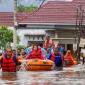 Flooding in southern Asia leaves 600 dead