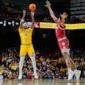 Minnesota upsets No. 22 Indiana 73-64 in Big Ten debut for Medved as DeVries suffers first loss