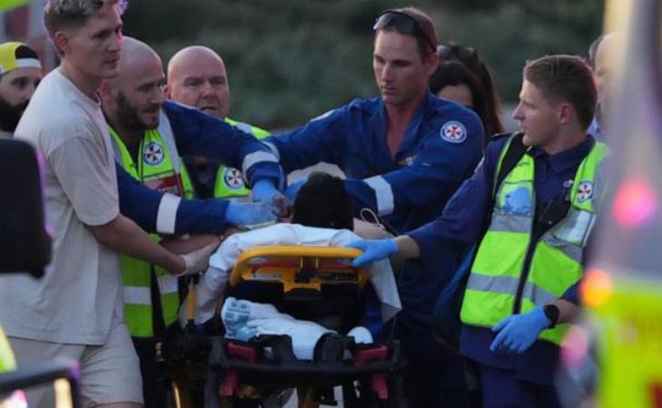 11 killed in Australian shooting targeting Jewish community, premier says