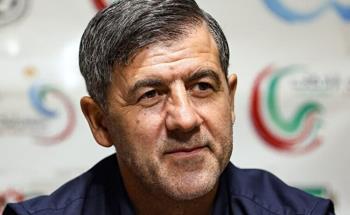 ‌غریبه‌ای در زادگاه؛ دادگاه استادیومی برای کریم باقری/ عصر دلگیر «آقاکریم» در تبریز چگونه رقم خورد؟