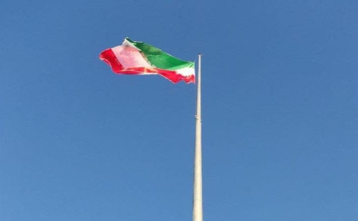 اجتماع مردم مشهد در پی اهانت به پرچم مقدس ایران