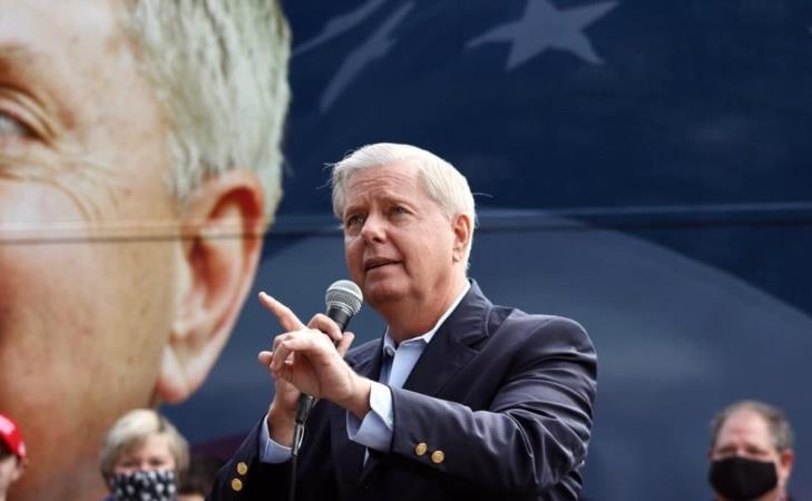 لیندزی گراهام: نمی‌توان با آیت‌الله توافق کرد؛ نمی‌توان با شر معامله کرد؛ باید کنار مردم ایران ایستاد