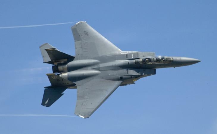 سنتکام: شایعات درباره سرنگونی جنگنده آمریکایی بر فراز ایران نادرست است